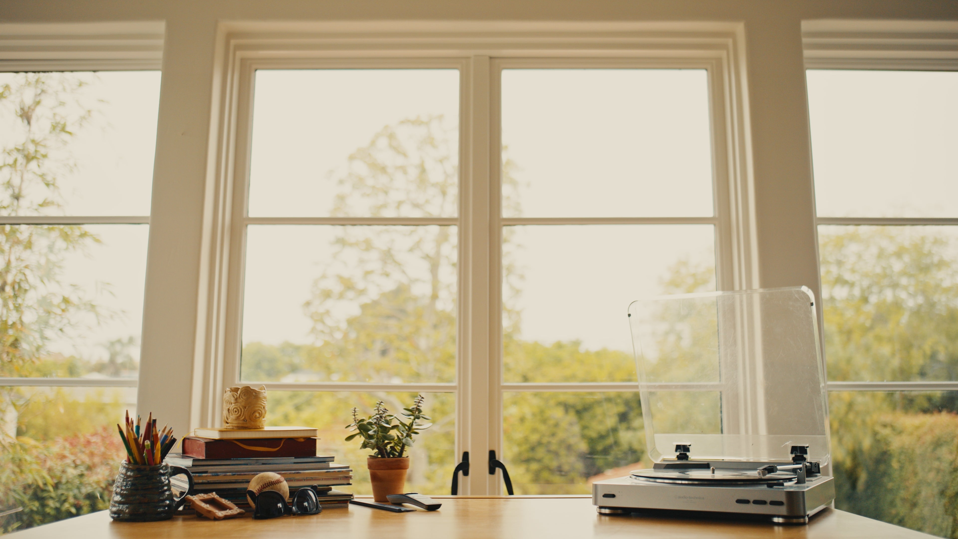 TIDY UP: CREATING A STRESS-FREE SPACE