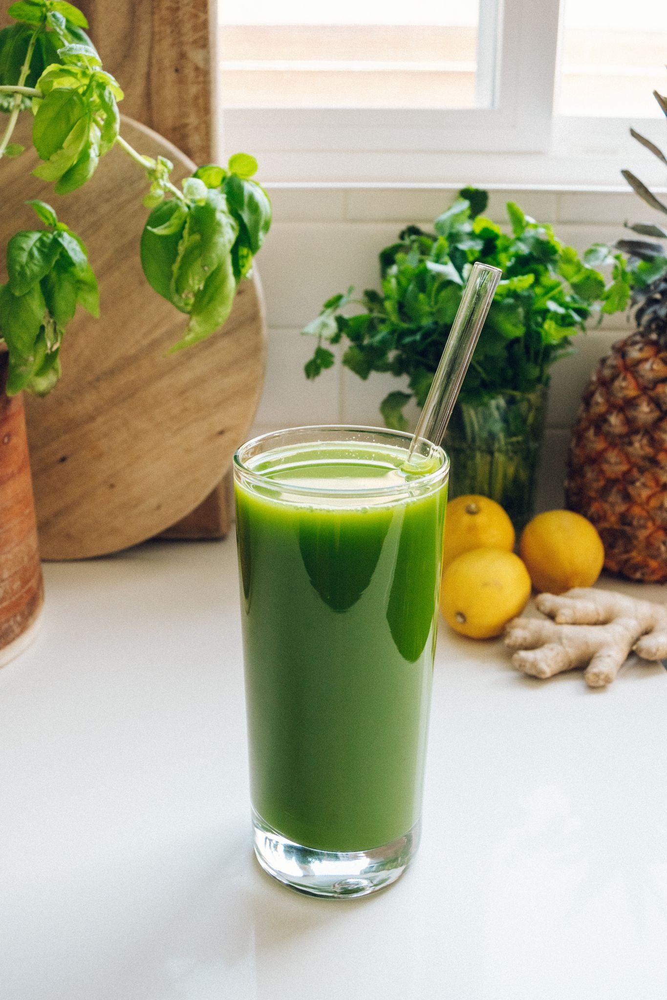 BLENDER GREEN JUICE image